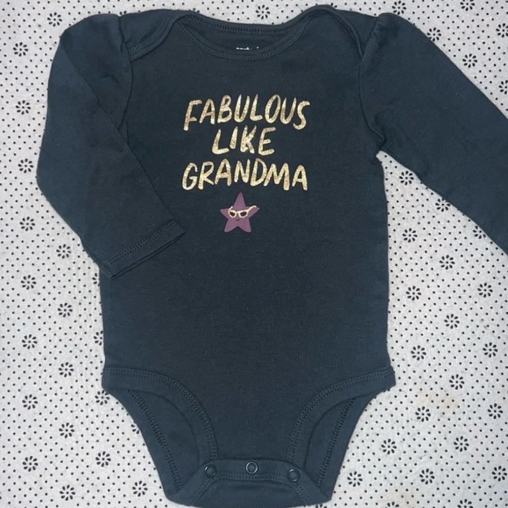 🛍 CUTE LITTLE BABIES TOP SIZE 9 MONTHS 🛍
